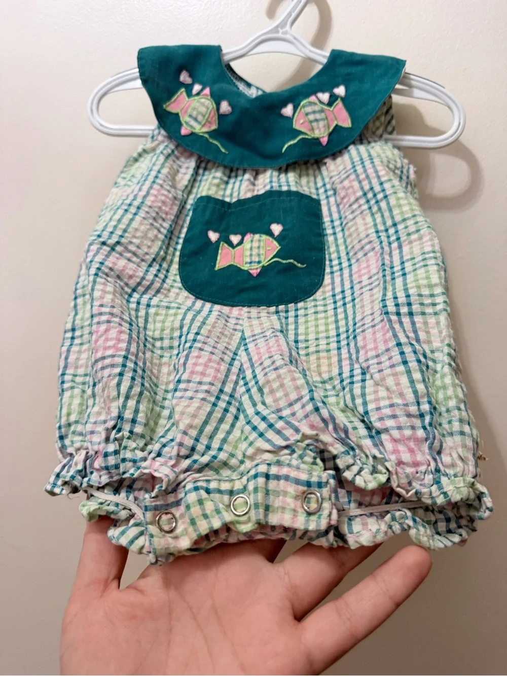 Vintage Y2K Seer Sucker Bubble Bibbed Romper Pastel Sea Beach Fish Embroidered 6